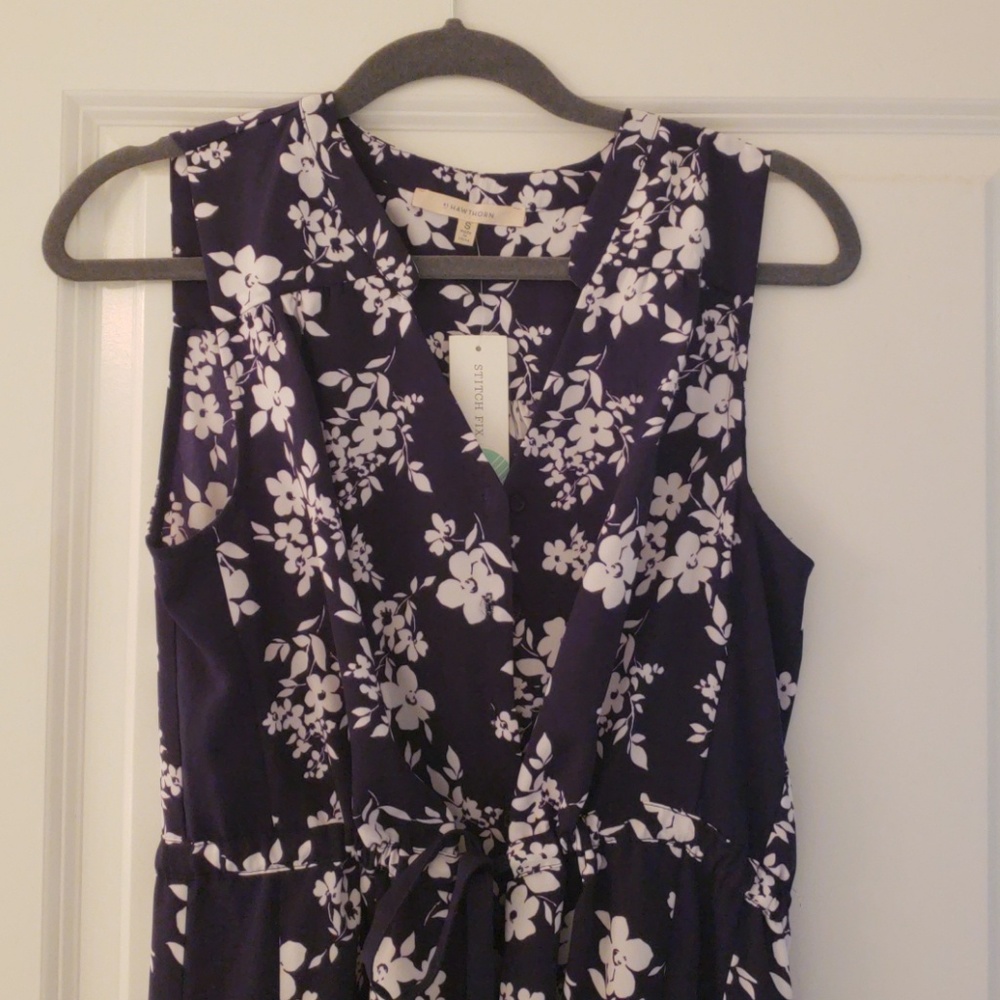 Navy floral dress NWT